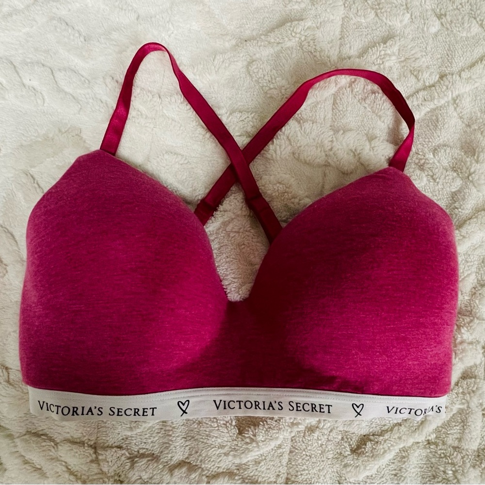 Victoria’s Secret Padded Bra (36DD/36E)